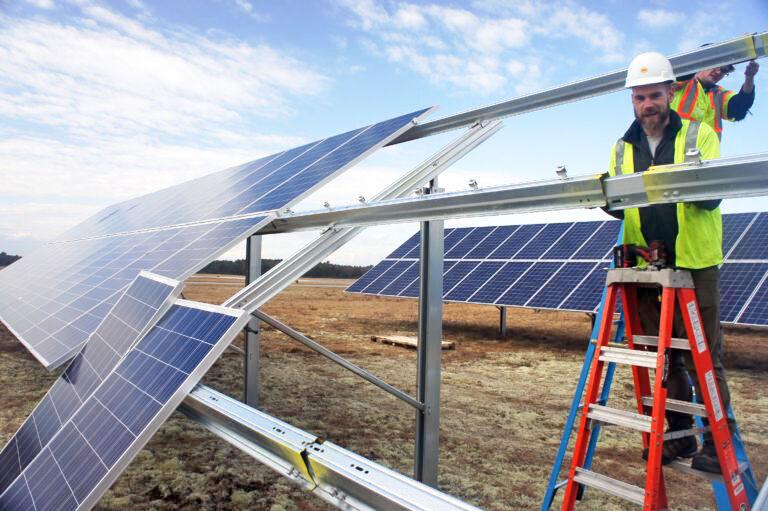 Maine PUC delays implementation of unworkable, likely illegal anti-solar 
