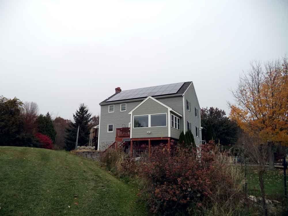 stratham-nh-solar-byrnes.jpg