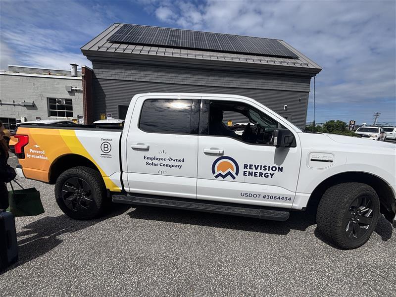 Driving on Sunshine: EV Voices