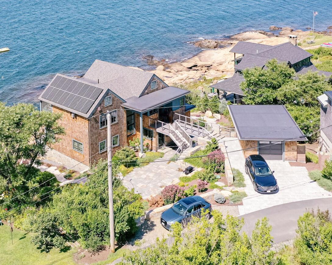 Solar Powered House Design In Gloucester, MA