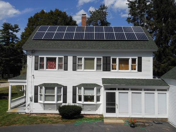 kingston-nh-solar-02.jpg