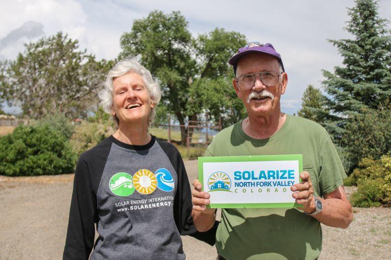 Leveraging Communities to go Solar Throughout the US