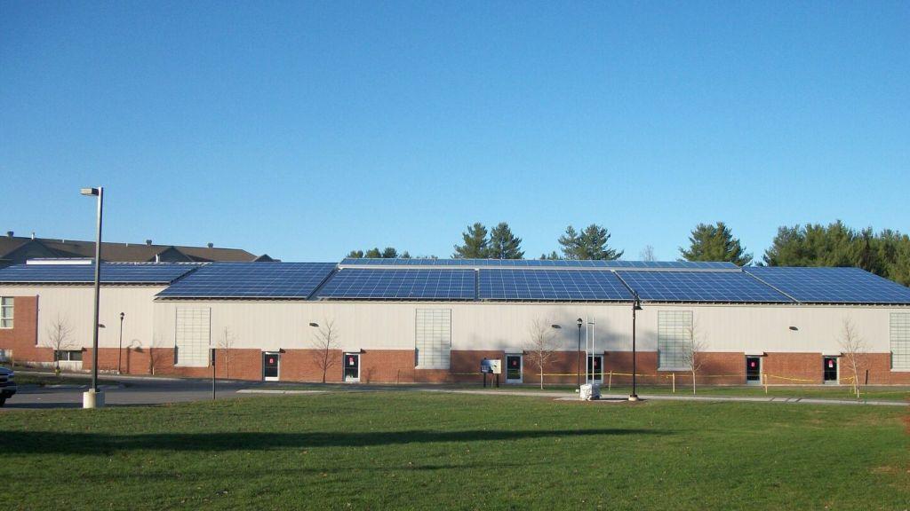 thomas-college-solar-waterville-maine-05.jpg