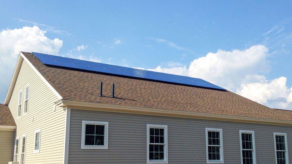 highland-green-solar-power-home-9.jpg