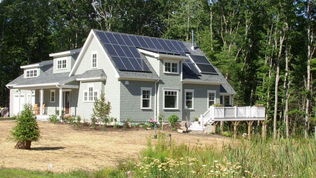 yarmouth-maine-solar-allyn-01.jpg