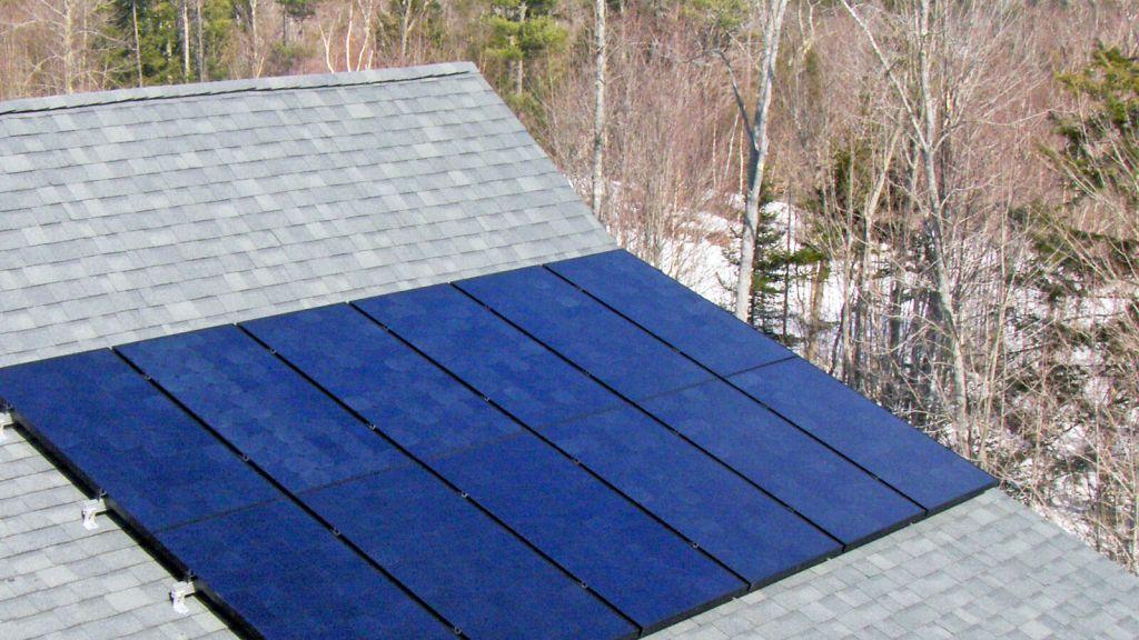 highland-green-solar-power-home-2.jpg